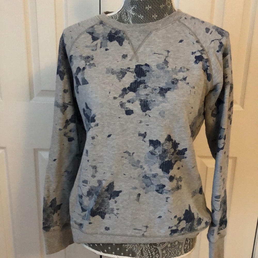 Like new North Face sweatshirt